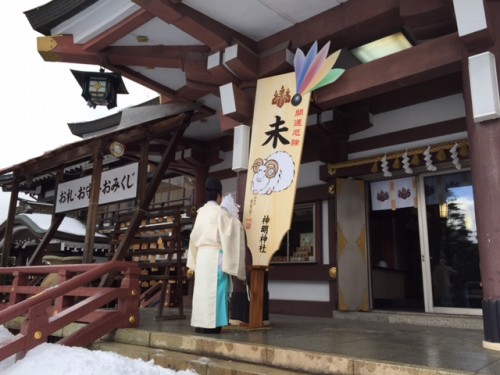 神明神社に羽子板干支絵馬を納品しました