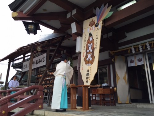 神明神社に羽子板干支絵馬を納品しました